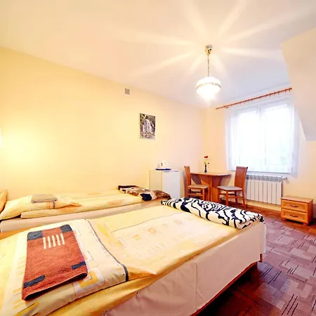 łódzki Dom Turystyczny Helenówek-fajne Z łazienkami