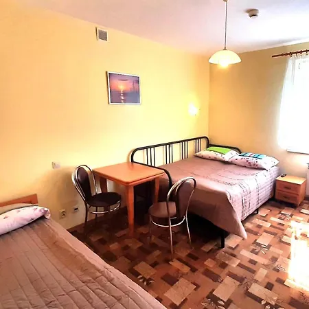 Lodzki Dom Turystyczny&Dla Firm-Lodz Helenowek-F-Vat *