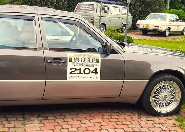 Vendégház Goscinne Helenowek- Fvat - Parking 3*