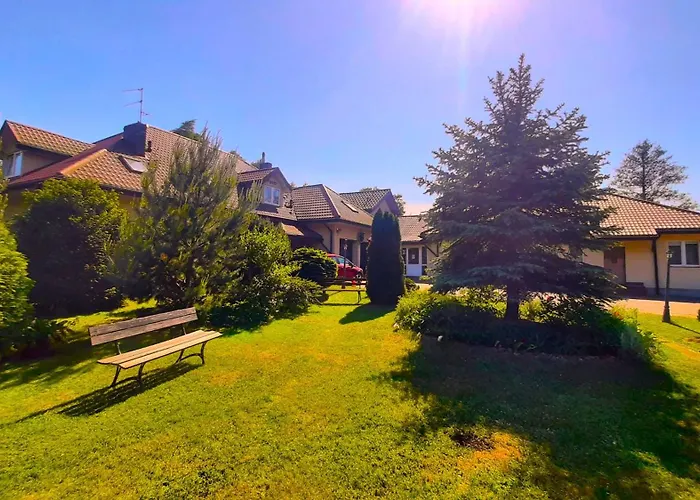 Goscinne Helenowek- Fvat - Parking